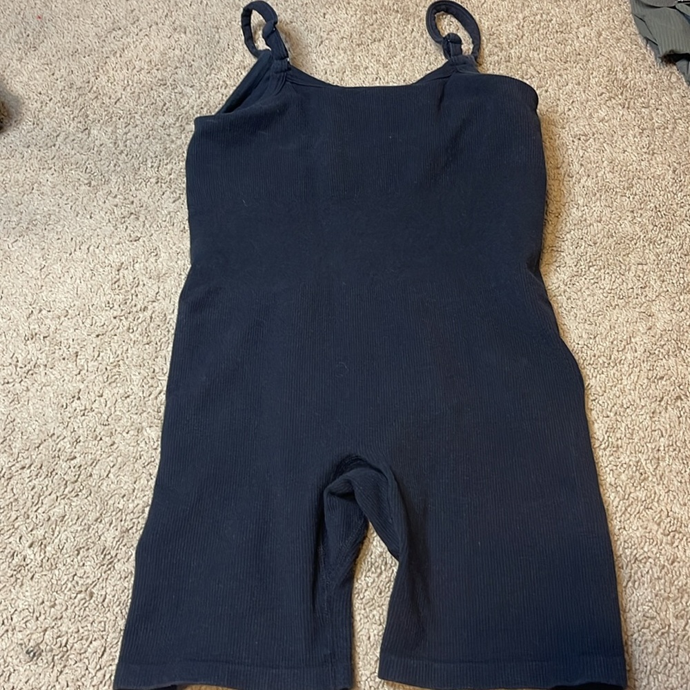 Alo seamless ribbed mellow Romper Bodysuit Black Sz S - Picture 7 of 7